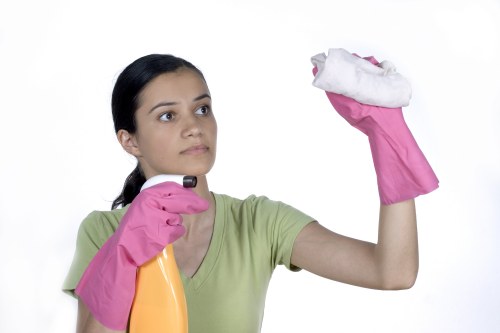 Completed deep cleaning complaint resolution notes with checklist