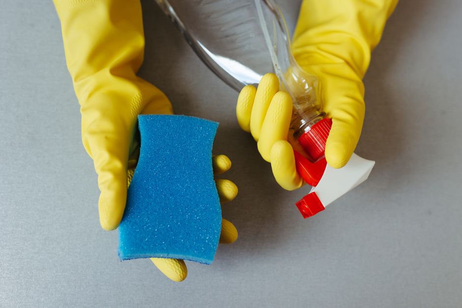 DIY vs professional deep cleaning which is right for your home